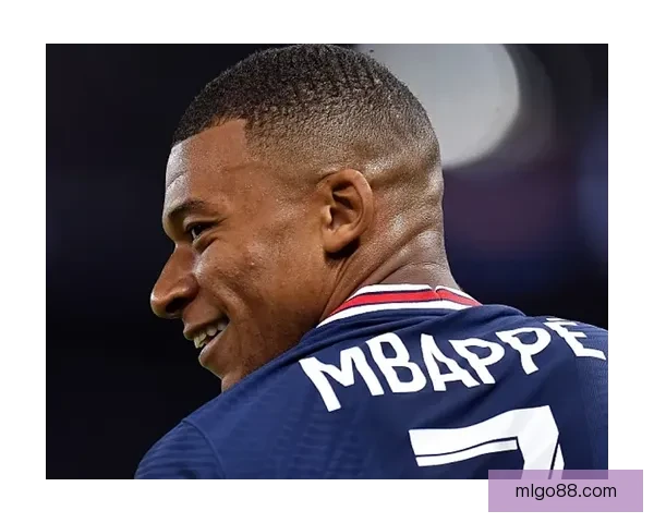 87岁法国老帅称女性为生育而生不宜踢球言论引热议性别偏见风波